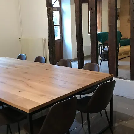 Pres Du Circuit Du Mans, 12 Pers., 5 Ch., Renove Avec 3 Sdb, Nature Et Attractions Proches - Fr-1-410-342 Ferienhaus