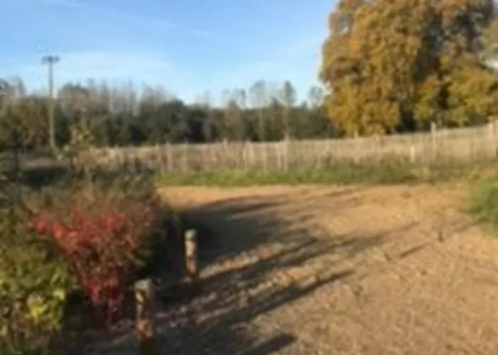 Casa vacanze Près Du Circuit Du Mans, 12 Pers., 5 Ch., Rénové Avec 3 Sdb, Nature Et Attractions Proches - Fr-1-410-342 Yvré-lʼÉvêque