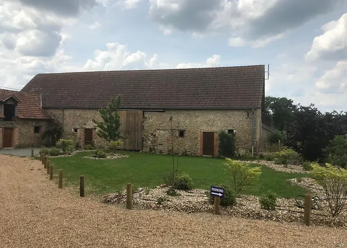 Casa vacanze Près Du Circuit Du Mans, 12 Pers., 5 Ch., Rénové Avec 3 Sdb, Nature Et Attractions Proches - Fr-1-410-342 Yvré-lʼÉvêque