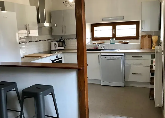 Près Du Circuit Du Mans, 12 Pers., 5 Ch., Rénové Avec 3 Sdb, Nature Et Attractions Proches - Fr-1-410-342 * Yvré-lʼÉvêque